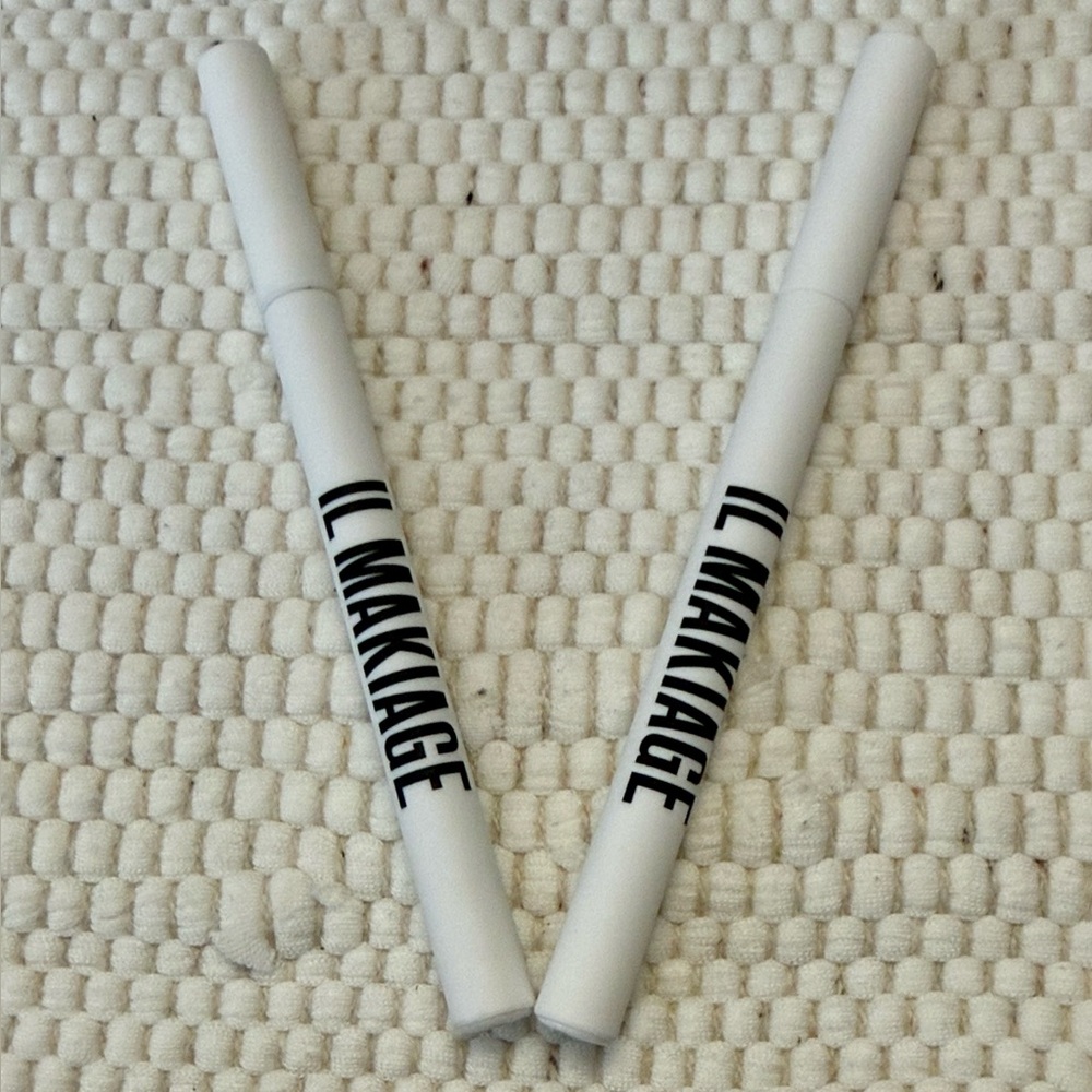 IL MAKIAGE Dual Black Card Eyeliner Set